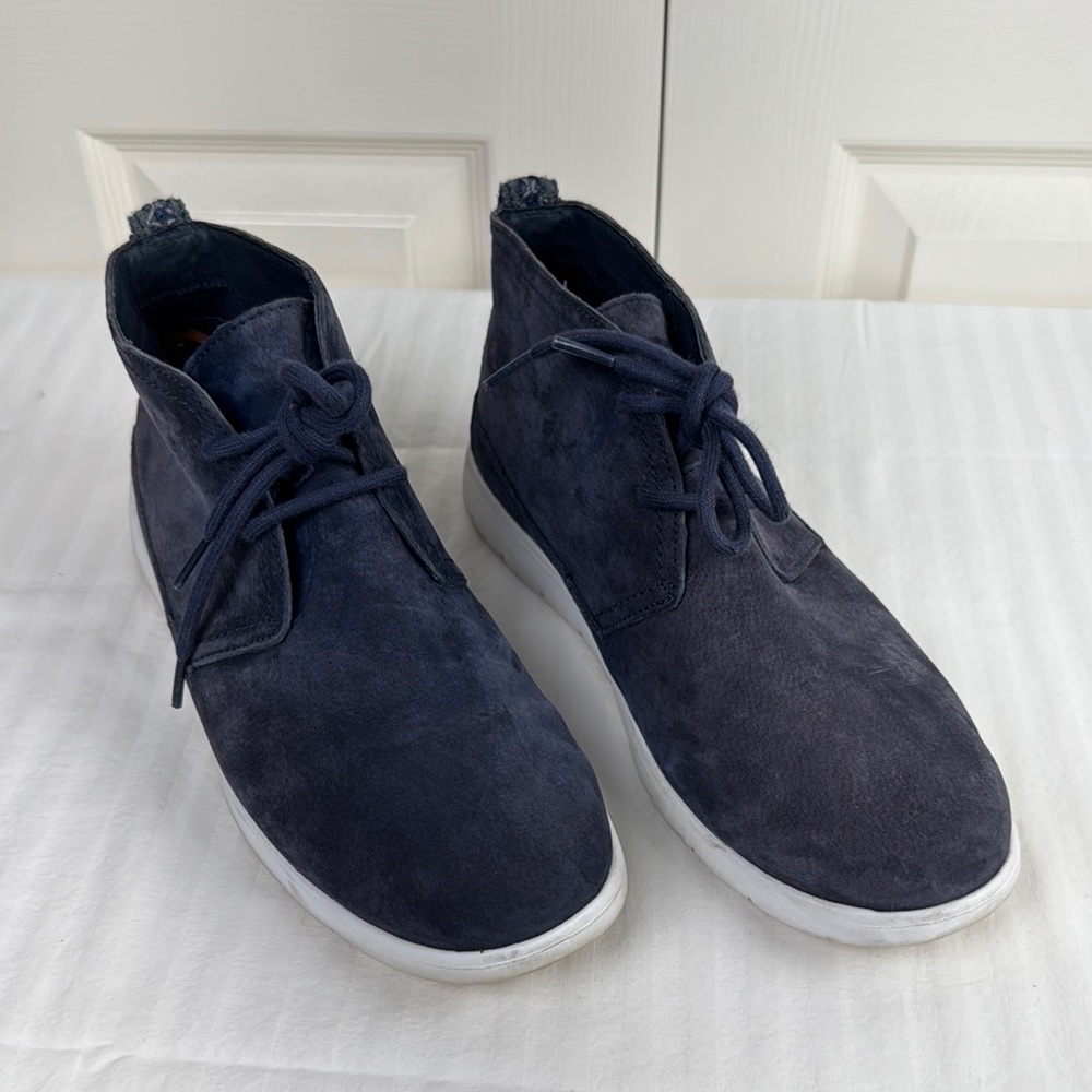 UGG Blue and White Chukka Boots with Suede Finish